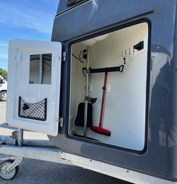 Van chevaux Bockmann Comfort Eco 2024 d'occasion nîmes alès bagnols uzès montpellier