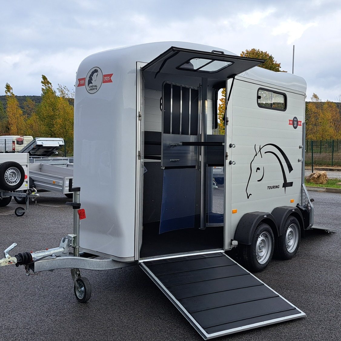 remorque van cheval cheval liberté touring country