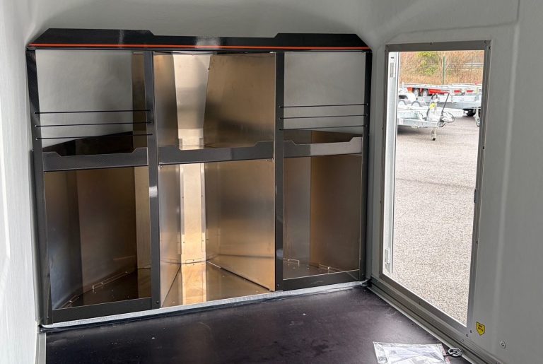 Remorque fourgon Debon accessoires uzès alès bagnol lussan