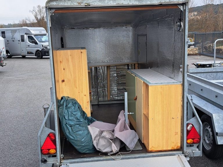 Remorque fourgon dépôt-vente Debon Roadster 255 freiné nimes alès bagnols montpellier