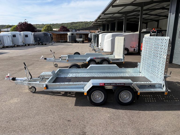 Remorque porte engin brian james trailers digger plant 3m2 x 1m7 neuf disponible lussan avignon montpellier bagnols alès