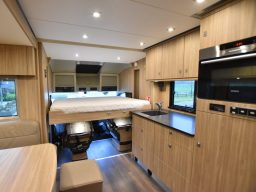 Camion ROELFOSEN&nbsp;
PROFILINER RR6 XL (N150) NEUF