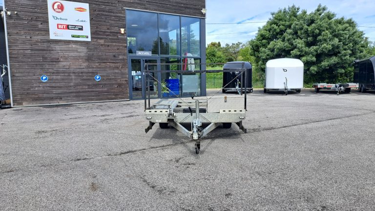Remorque porte voiture d'occasion Niewiadow Jupiter 4,5m x 2m 2700 kg lussan montpellier uzès montpellier avignon montélimar