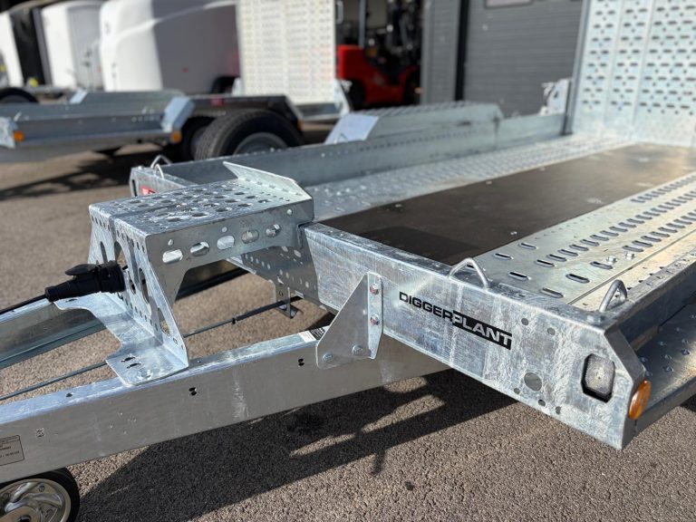 Remorque porte engin brian james trailers digger plant 3m2 x 1m7 neuf disponible lussan avignon montpellier bagnols alès