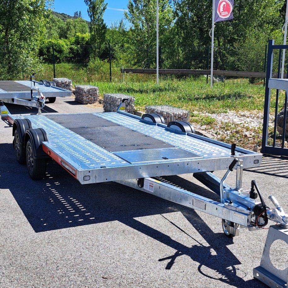 Remorque porte voiture a transporter brian james trailers 2700 kg 4m x 1,9m lussan alès bagnols avignon montpellier
