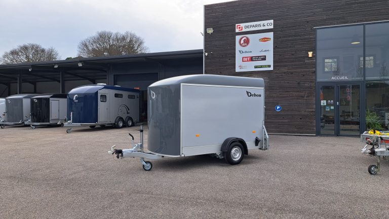 remorque fourgon debon roadster 300 occasion comme neuf de 2025