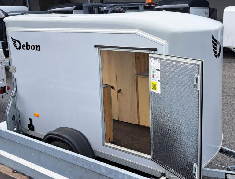 Remorque fourgon dépôt-vente Debon Roadster 255 freiné nimes alès bagnols montpellier