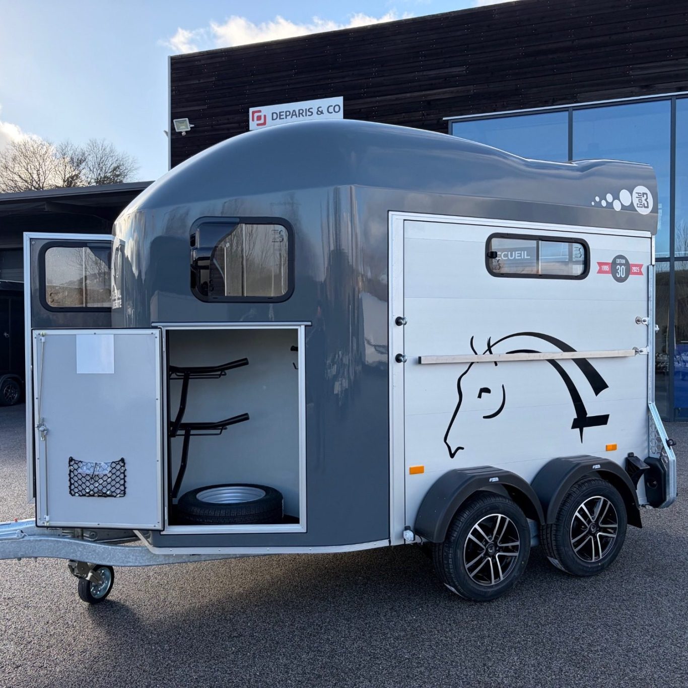 remorque van cheval cheval liberté gold 3