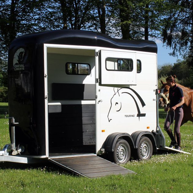 remorque van cheval cheval liberté gold 3