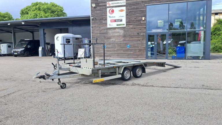 Remorque porte voiture d'occasion Niewiadow Jupiter 4,5m x 2m 2700 kg lussan montpellier uzès montpellier avignon montélimar