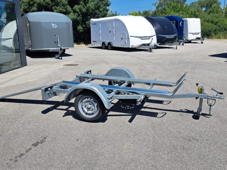 location remorque frigorifique isotherme bockmann frigo 4.6 m3 alès bagnols uzès lussan avignon montpellier nîmes loc location remorque frigorifique isotherme bockmann frigo 4.6 m3 alès bagnols uzès lussan avignon montpellier nîmes loc