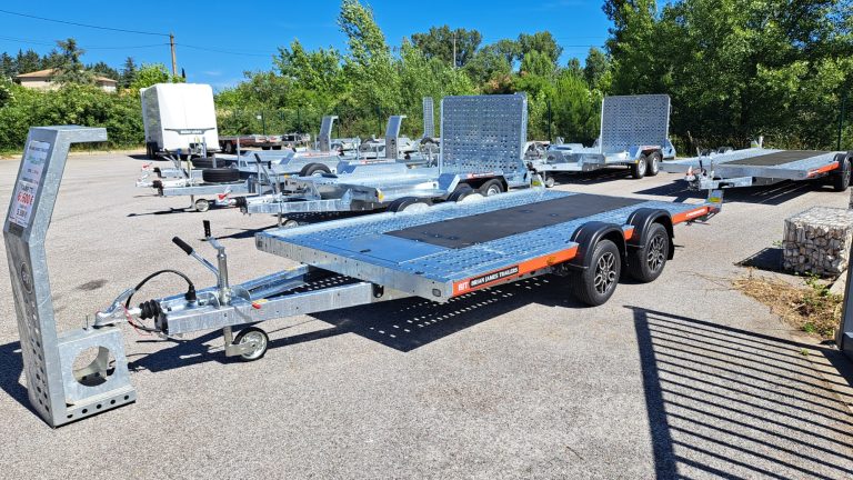 Remorque porte voiture a transporter brian james trailers 2700 kg 4m x 1,9m lussan alès bagnols avignon montpellier