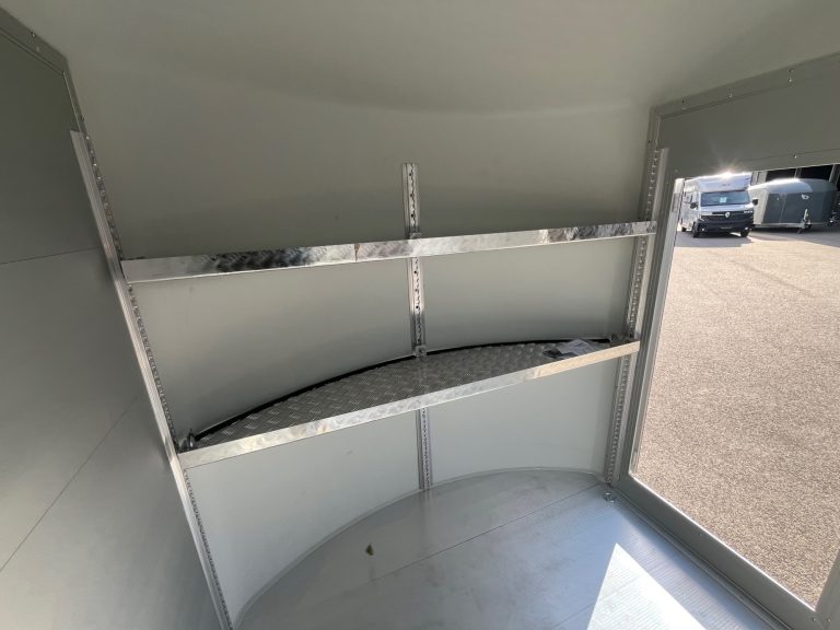 Kit de 2 étagères Debon Roadster 400/500 accessoires remorque fourgon debon deparis&co alès avignon uzès montpellier